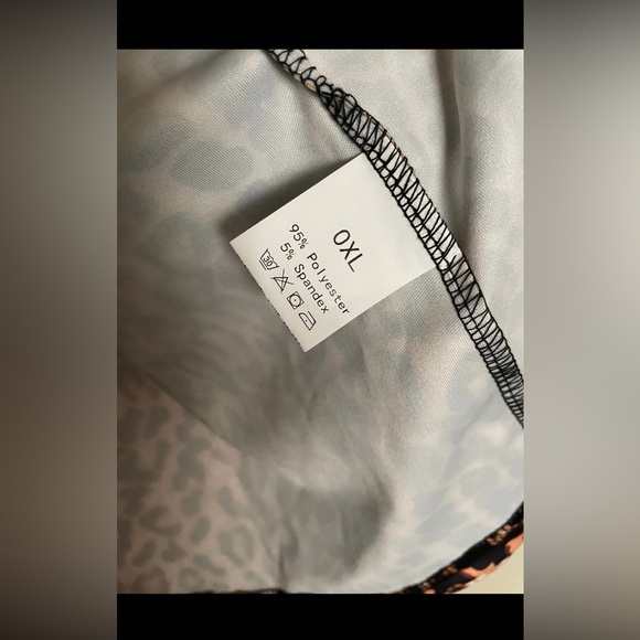 OXL Leopard Ruffled Sleeves Jacket - Picture 7 of 7